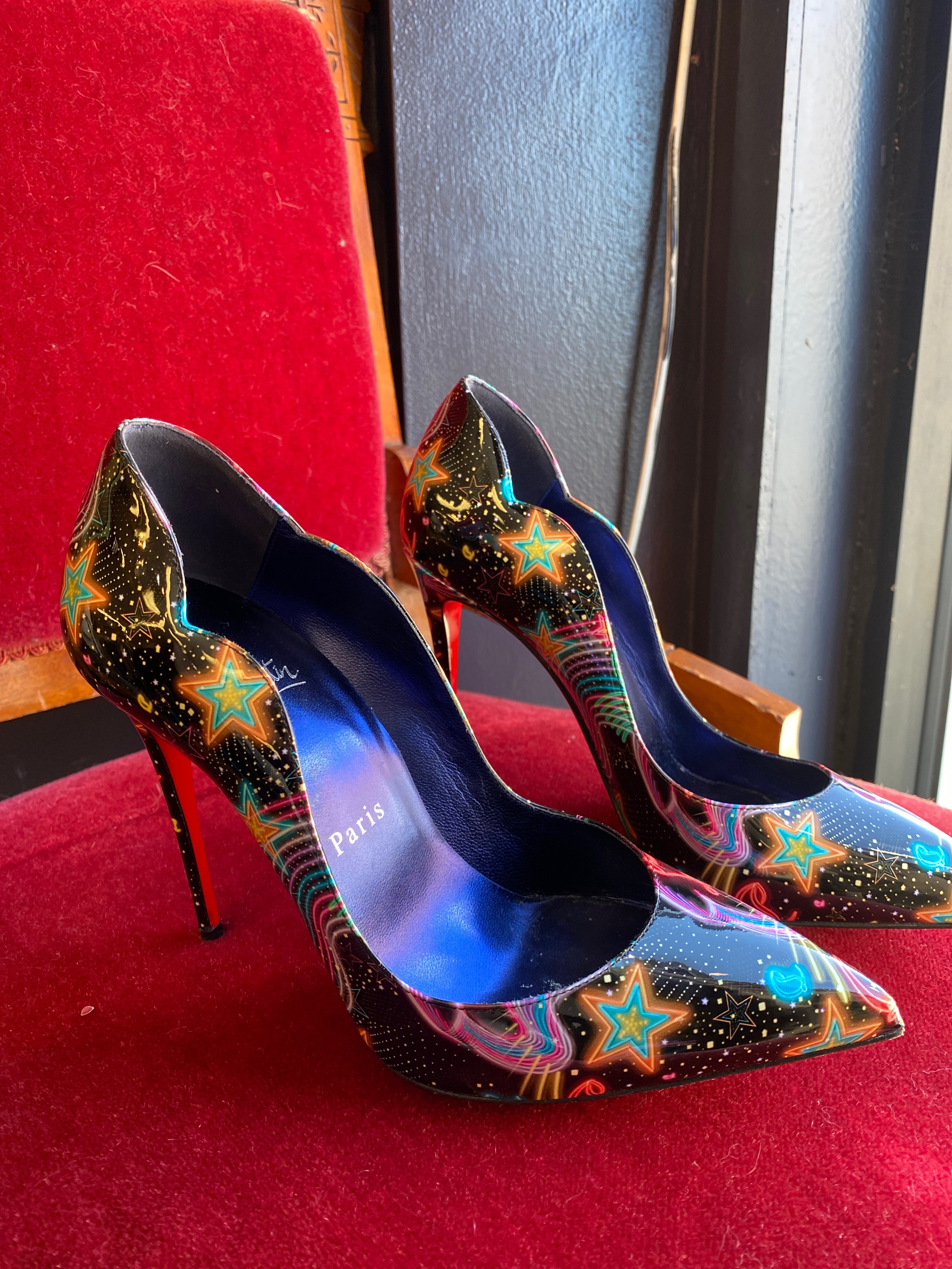 Christian Louboutin Shoe Size 7 Heels – Raspberry Beret