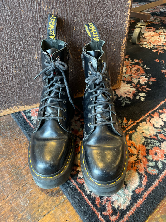 Dr Martens Shoe Size 9 Boots