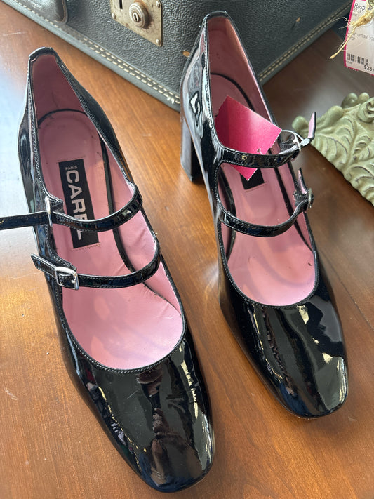 Carel Shoe Size 11 Heels