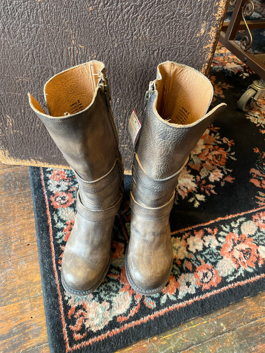 Freebird Shoe Size 9 Boots