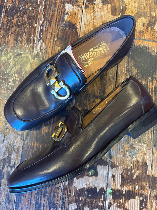 Salvatore Ferragamo Shoe Size 9 Loafers