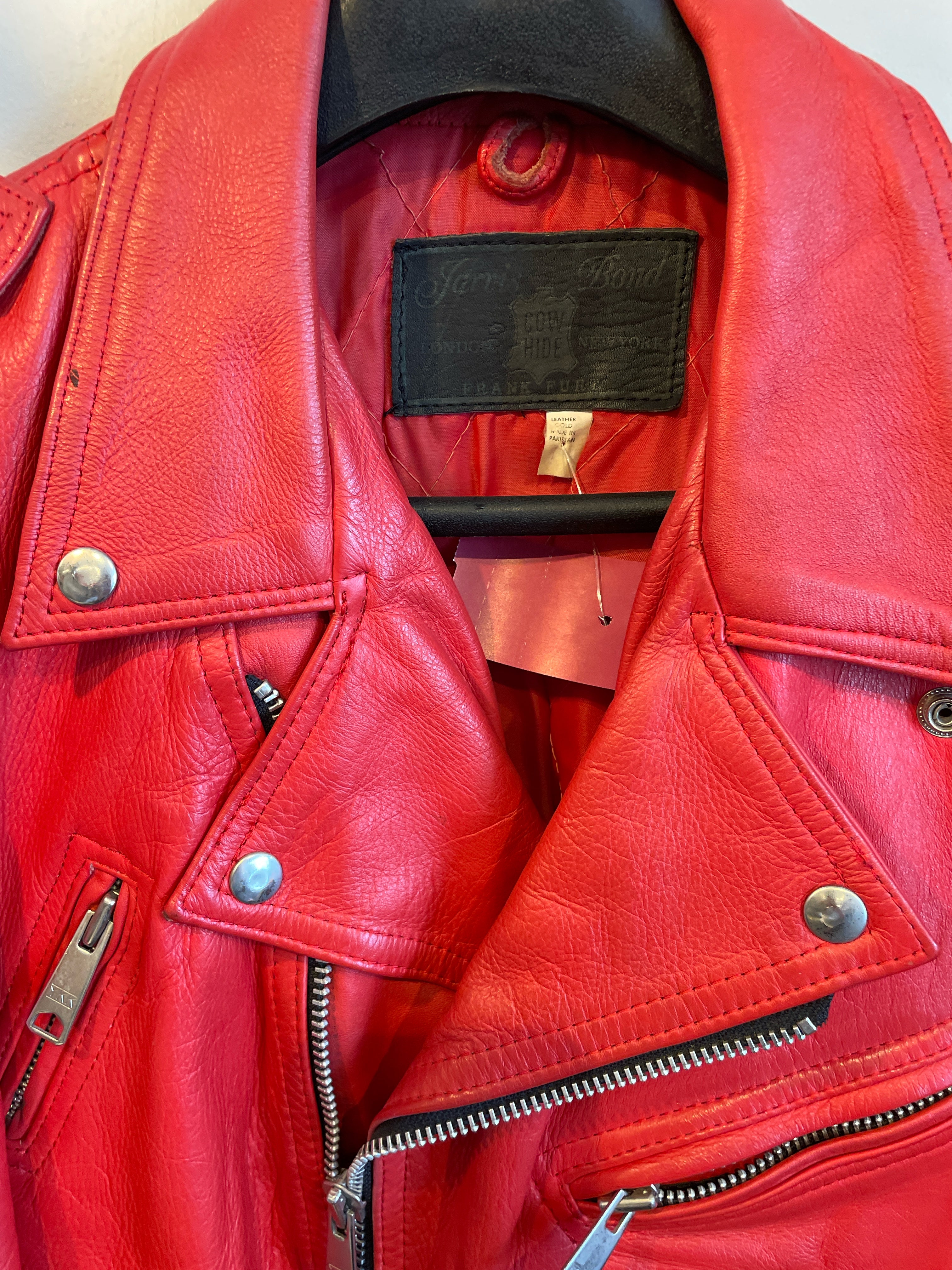 Vintage Size M Jacket – Raspberry Beret