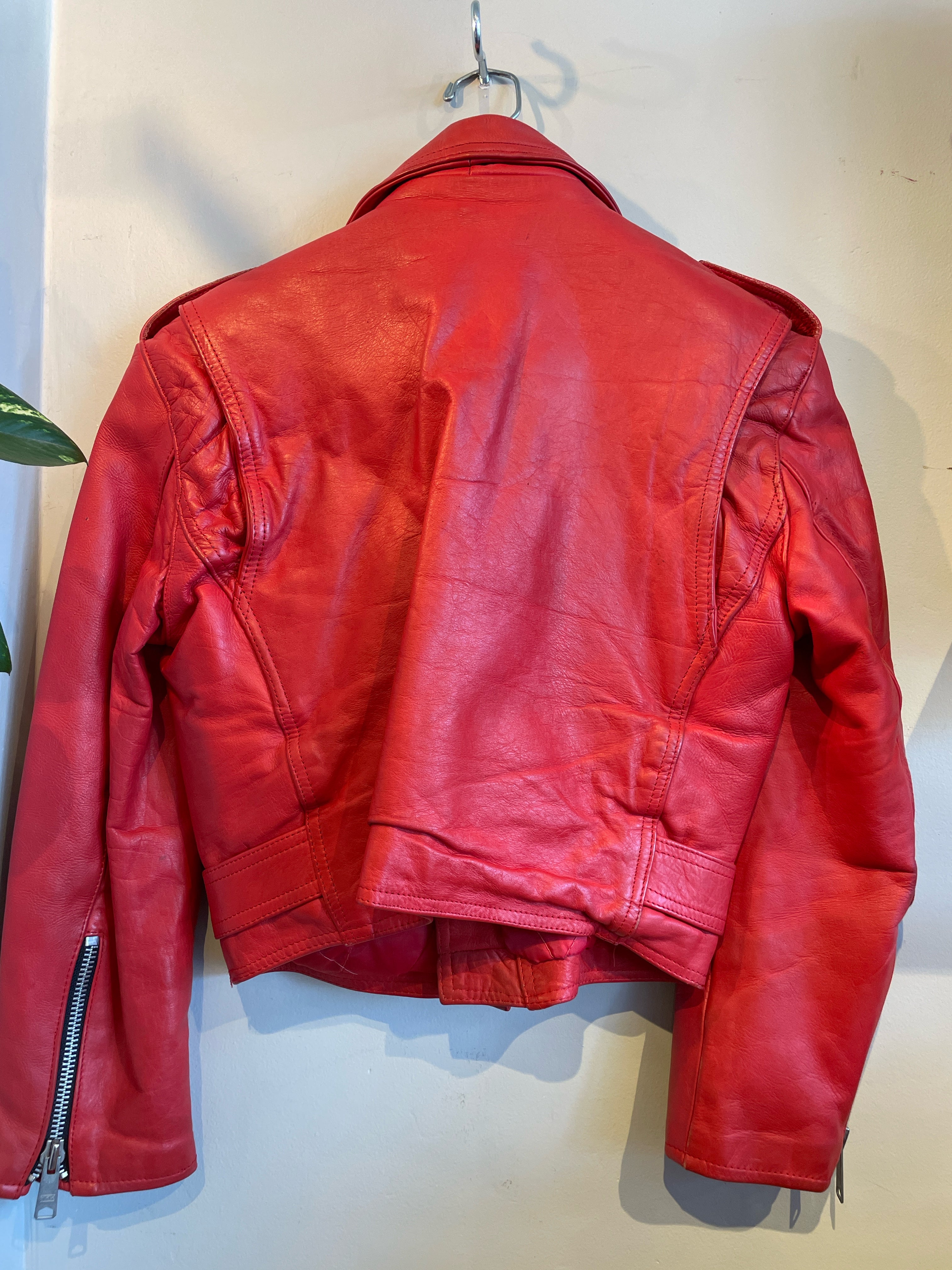 Vintage Size M Jacket – Raspberry Beret