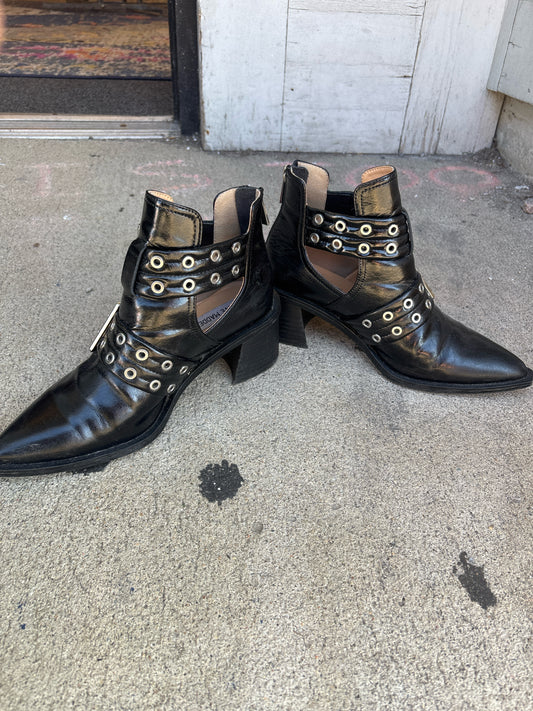 Steve Madden Shoe Size 8 Boots