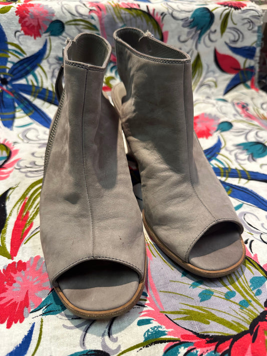 Paul Green Shoe Size 39 Shoes